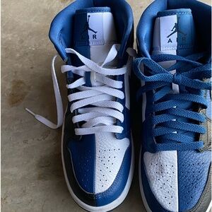 Jordan women sz9 split toe